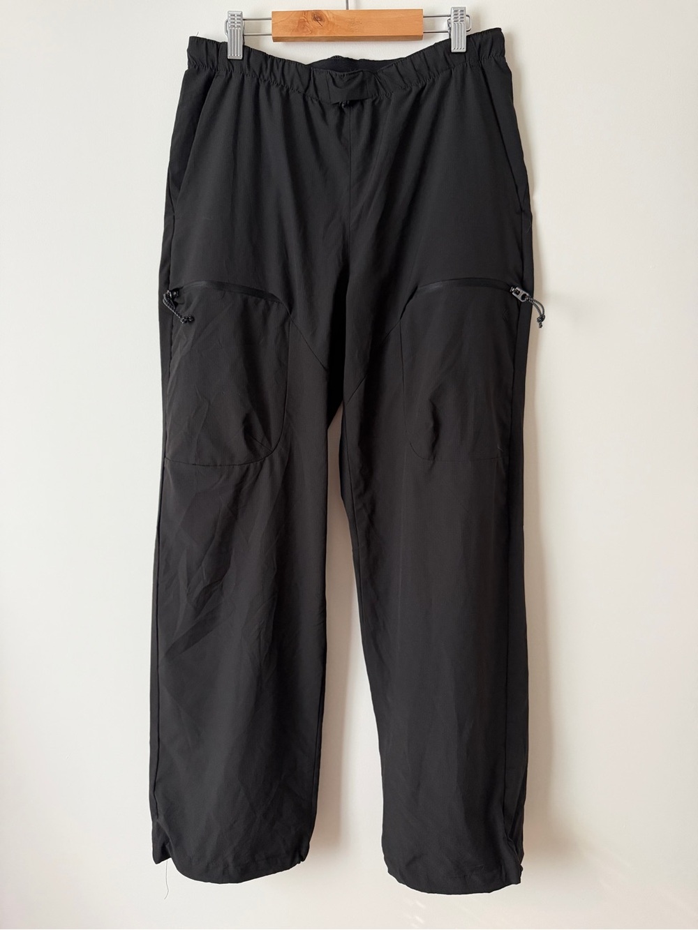 Women’s Black Lightweight Active Cargo Pants